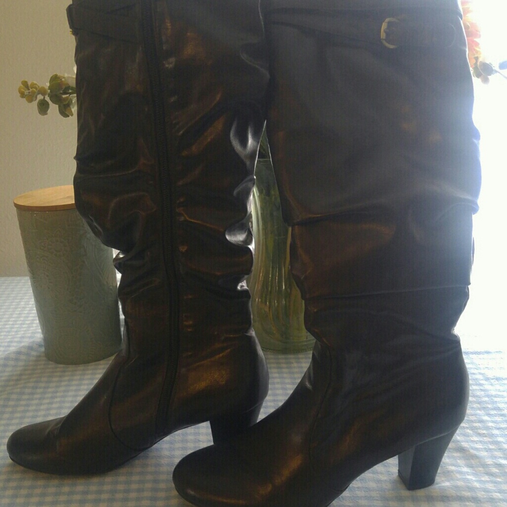 Life Stride Dark Brown Boots 9 1/2